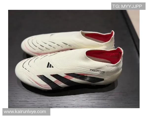 足球明星选球鞋尺码的秘诀与技巧分享让你也能找到合适的鞋子